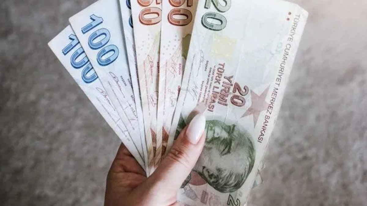 Rüyada Birine Para Vermek