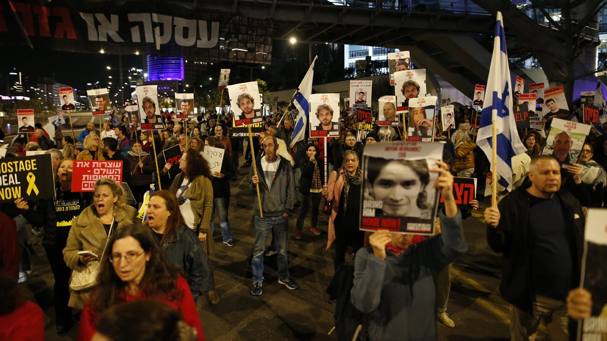 İsrailliler yine sokağa indi: Netanyahu'ya inanmıyoruz, yaşama inanıyoruz