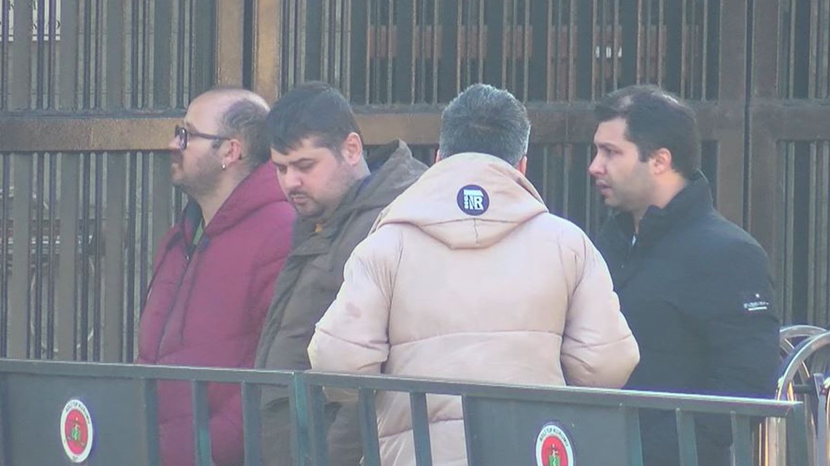 İstanbul'da şüpheli ölüm! Balkondan düştü