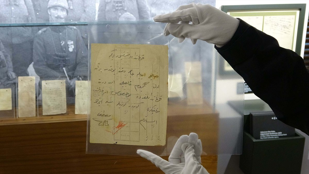 Atatürk'ün kendi el yazısıyla yazdığı yazı deşifre edildi! Emri böyle vermiş