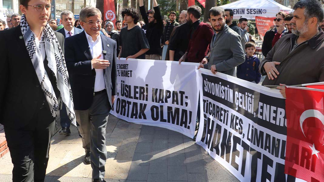 Davutoğlu'ndan Denizli'de 'İsrail'le ticareti kesin' açıklaması: Askerlerin yedikleri konserveler bile Türkiye'den gidiyor