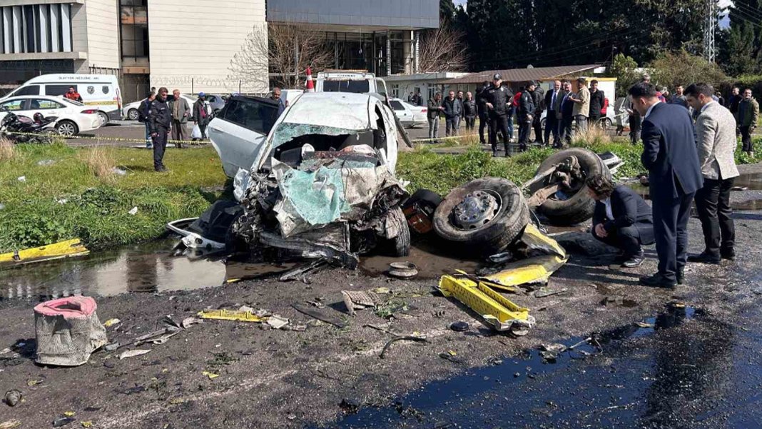 Hatay’da katliam gibi kaza: Çok sayıda ölü ve yaralı var