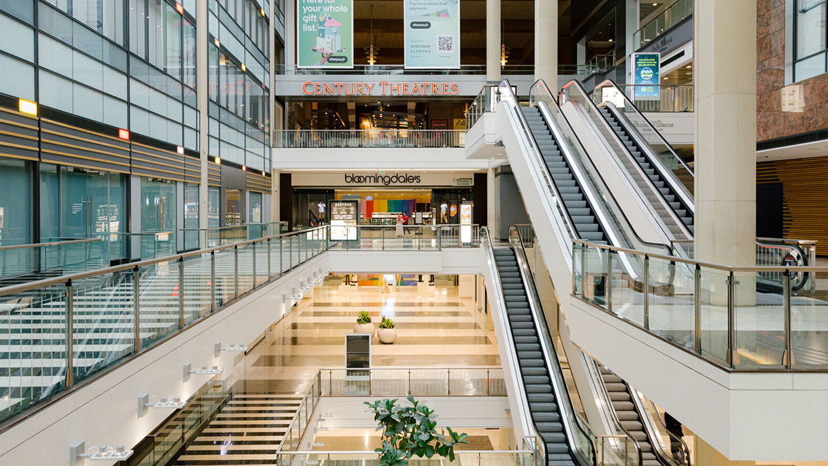 İstanbul'da herkesin gittiği ünlü AVM rekor fiyatla satılıyor! Bakın dev AVM'nin yeni sahibi kim...