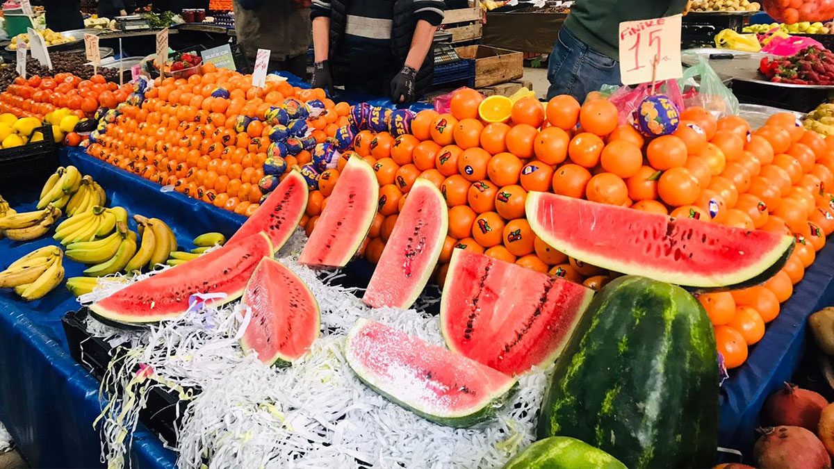 Yılın ilk karpuzu çıktı: Fiyatı 'Yuh artık' dedirtti! Fahiş fiyat olunca çareyi bu yöntemde buldular