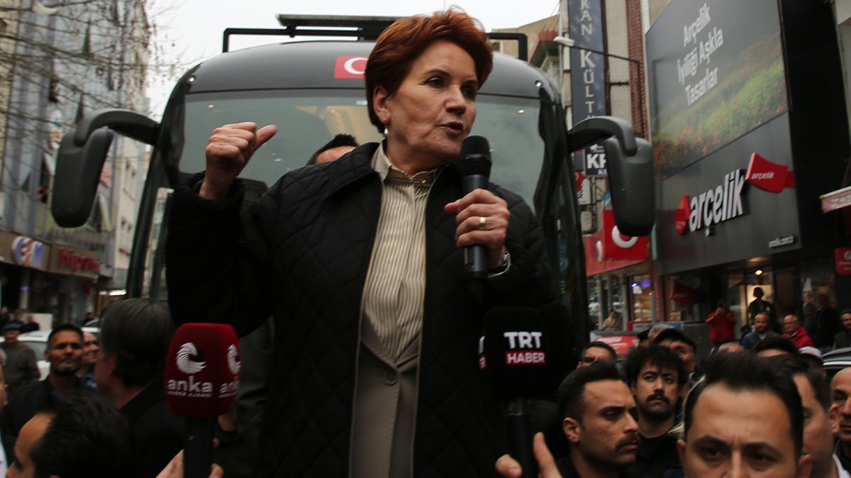Akşener'den dikkat çeken açıklama: Bu kadar uzun süre bir konuda yol yürüyen iki kişi oldu...