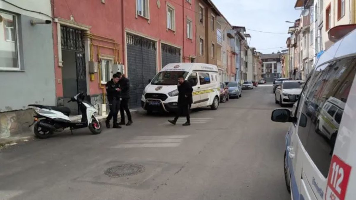 Kadın cinayetleri durdurulamıyor: Tartıştığı 3 aylık hamile eşini öldürdü