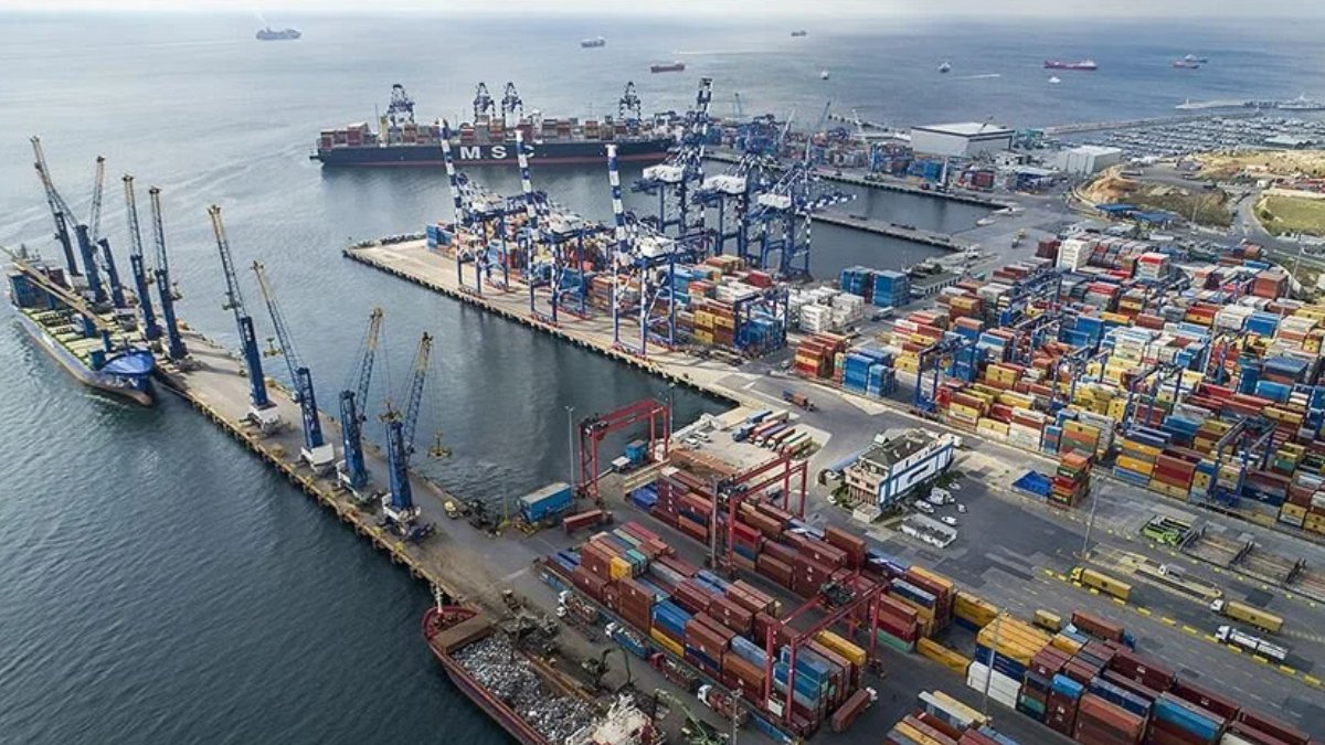 Dış ticaret açığı Mart ayında 7,5 milyar dolar oldu