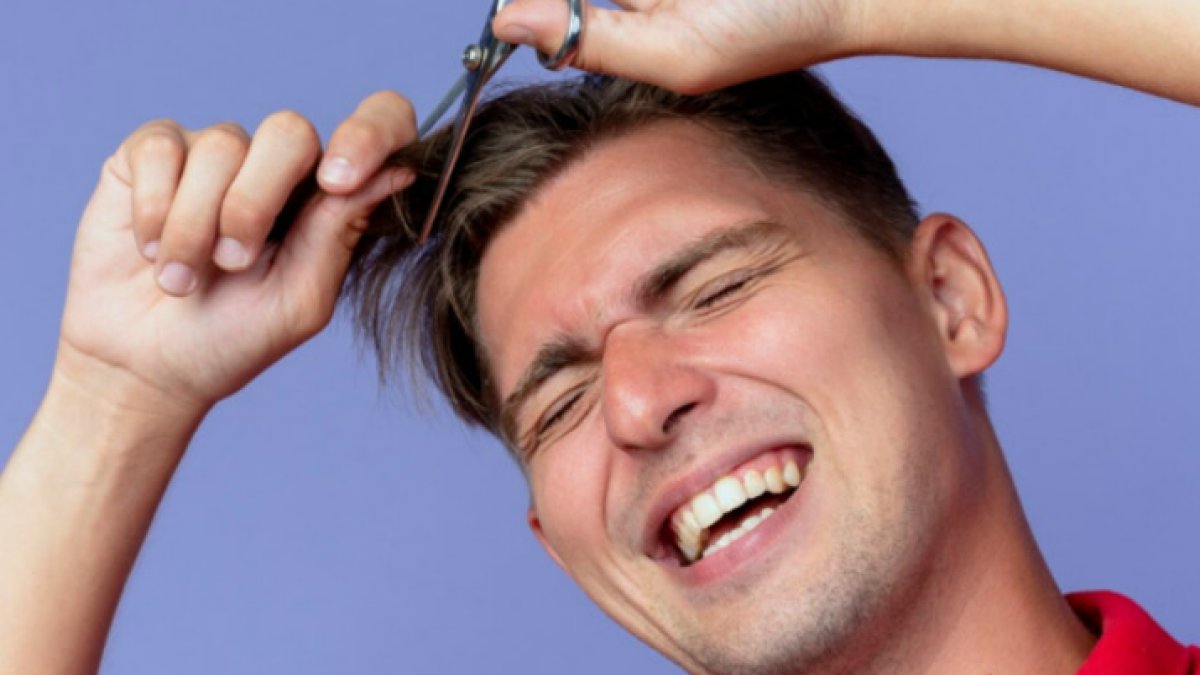 Rüyada Saçını Kesmek: Değerlendirme ve Yorumlama