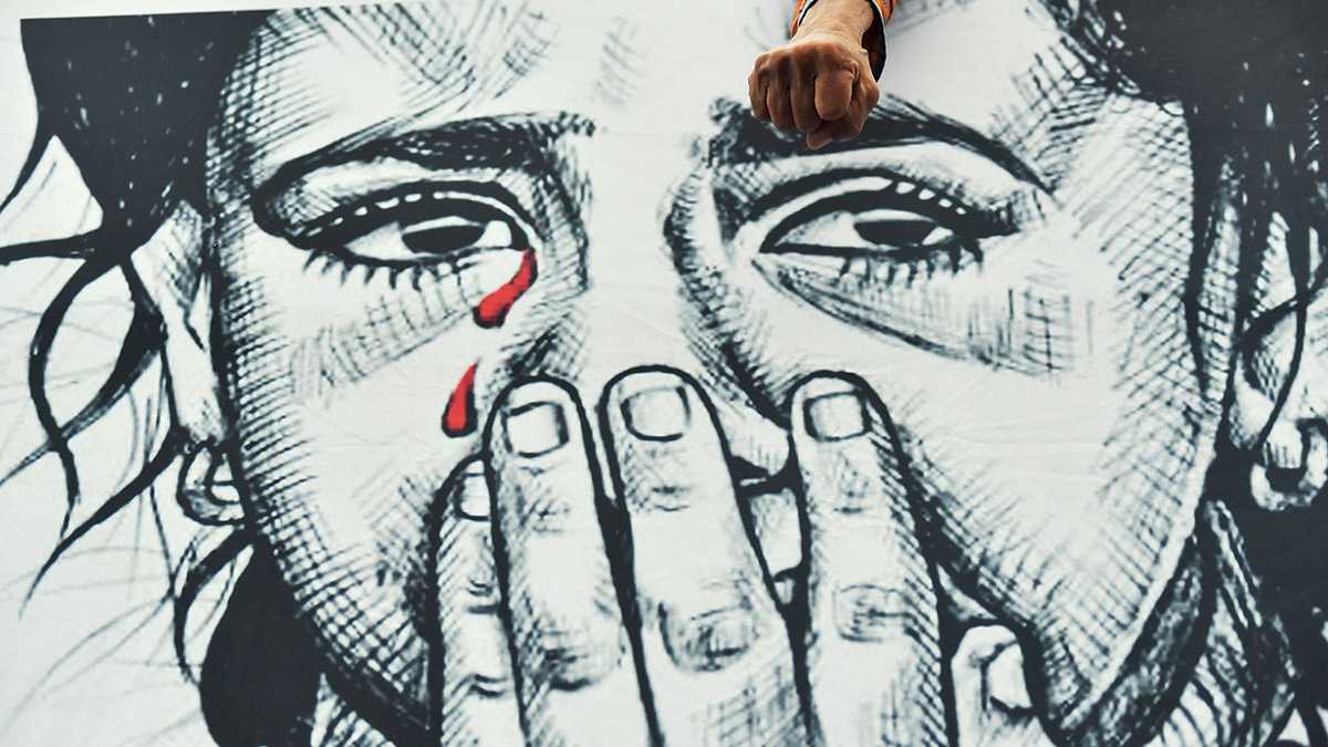 Fabrikalar İsrail'e çalışıyor