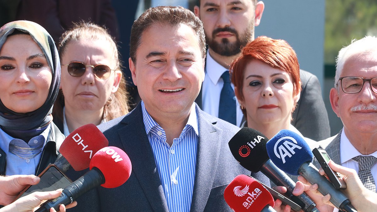 Babacan Başkent'te oyunu kullandı: Bu seçimler iktidara mesaj verme seçimi
