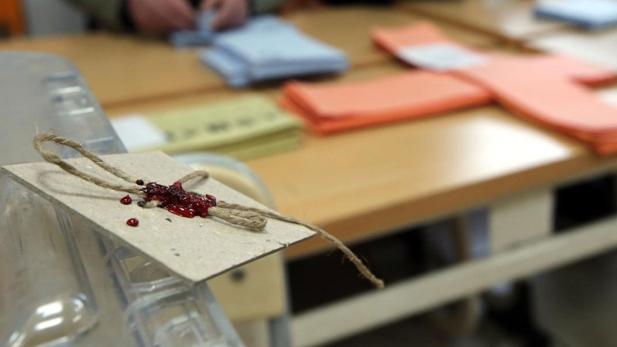 Türkiye yerelde kararını verdi! Sandıklar kapandı, oylar sayılıyor