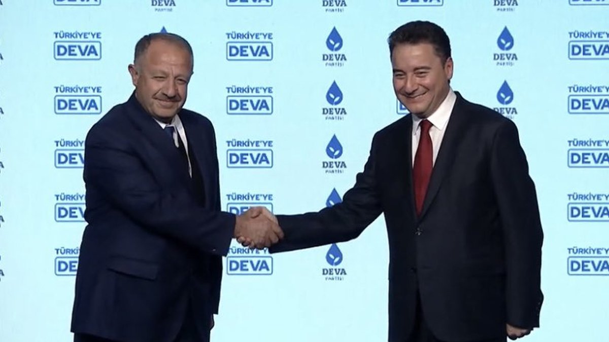 DEVA Partisi ilk belediyesini kazandı: Zafer Mahmut Şahin'in