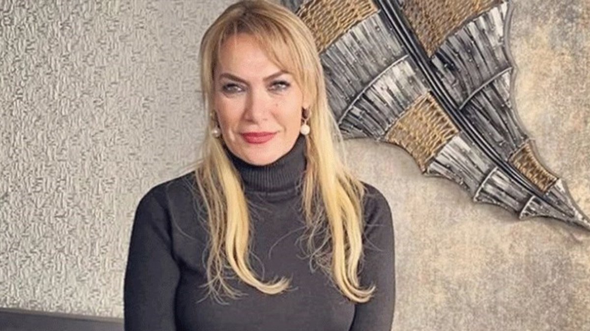 Ünlü türkücü İstanbul'da muhtar oldu