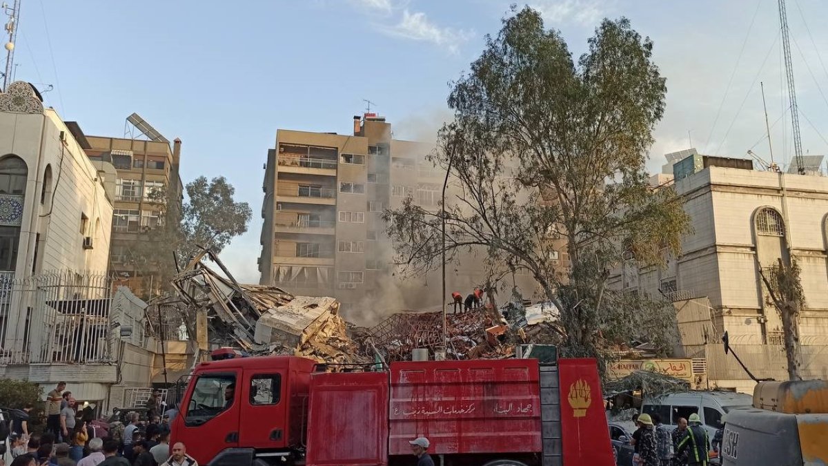 İsrail'den Şam'a hava saldırısı: Devrim muhafızları komutanı öldürüldü