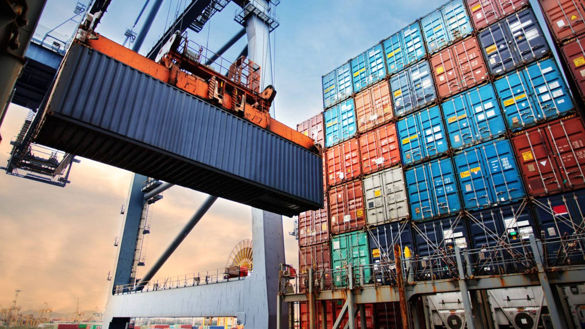 Martta ihracat ve ithalatta düşüş