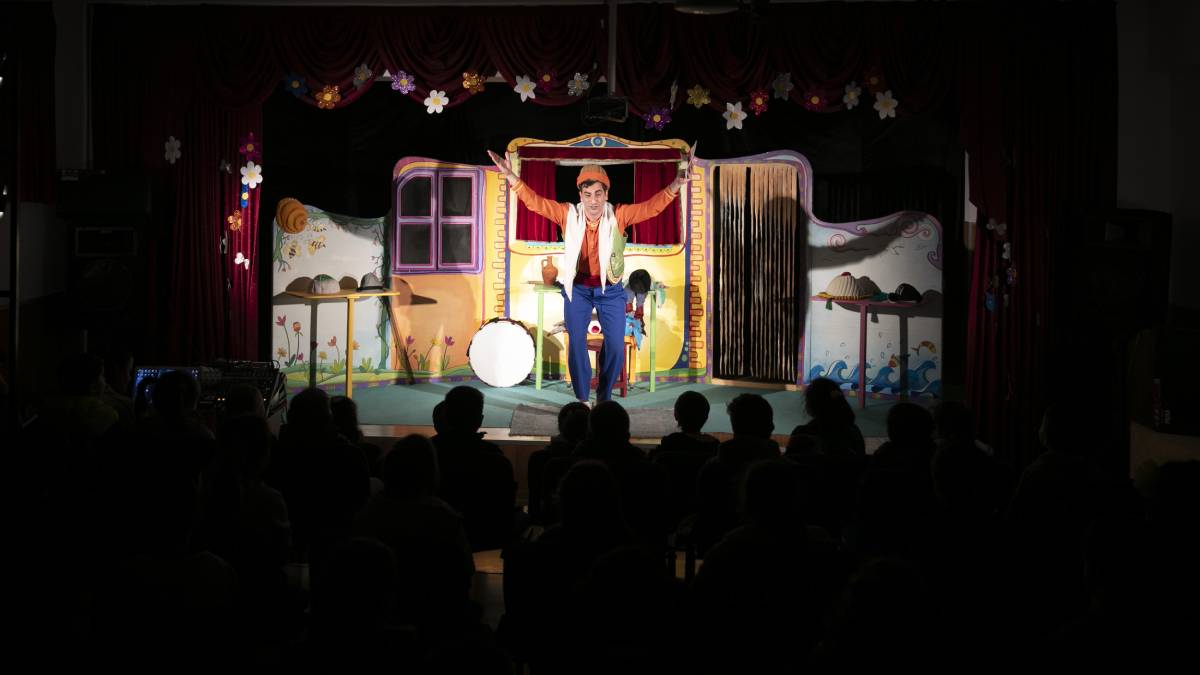 Mersin Şehir Tiyatrosu, oyunlarıyla 7’den 70’e ulaşıyor