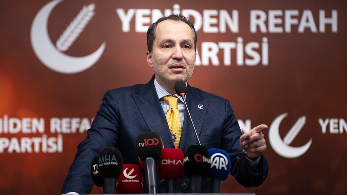 Erbakan'dan seçimi kazanan başkanlara ilk talimat! Bina girişlerine rüşvetle ilgili hadis asıldı