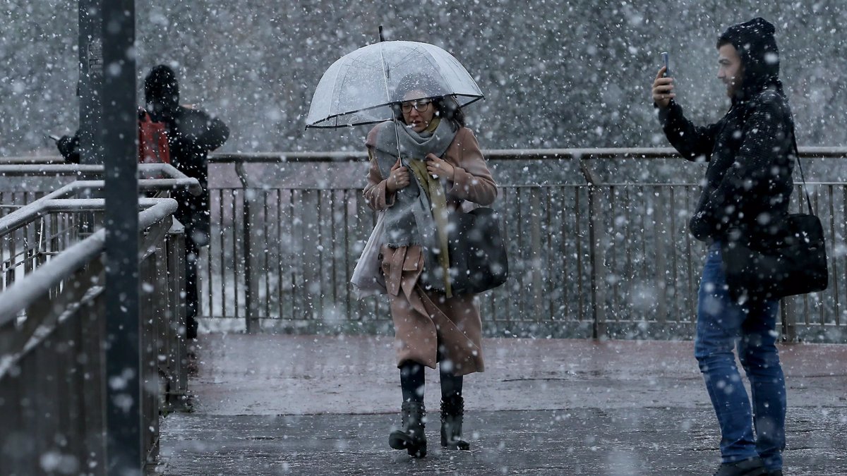 Kara kış geri dönüyor: Sağanak, kar, karla karışık yağmur...