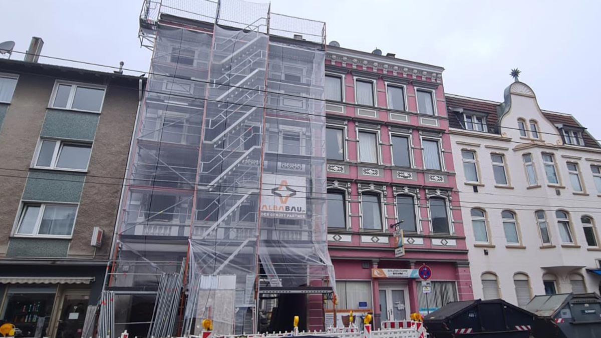 Solingen faciasının yaşandığı binayla ilgili tepki çeken karar: Deliller toplanmadan yıkıma geçtiler