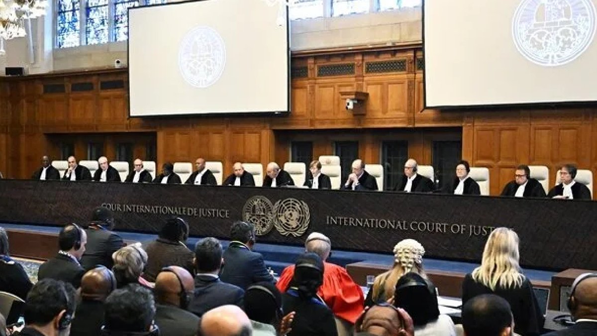 Meksika, büyükelçiliklerini basan Ekvador’u UAD’ye taşıyor