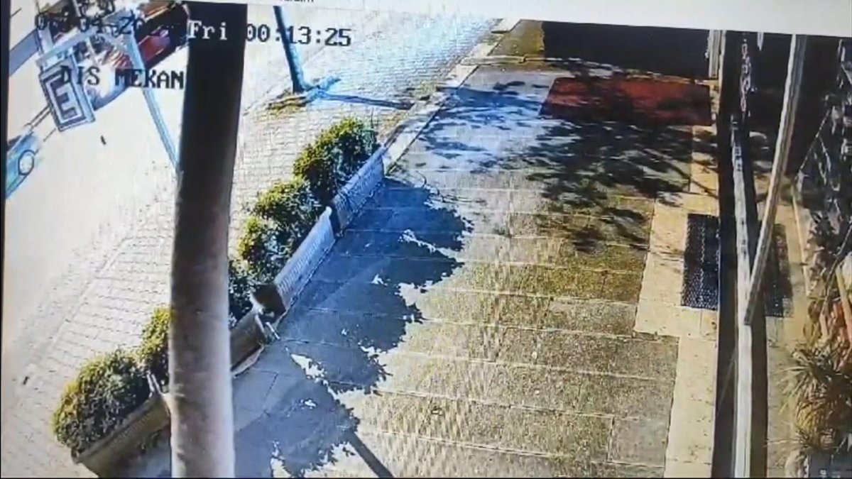 Otomobilinden inerken kurşun yağmuruna tutuldu: Saldırganlar suç makinesi çıktı