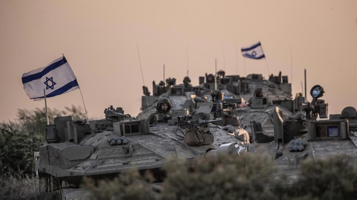 İsrail basını: Ordu, İran'a misilleme planını onayladı