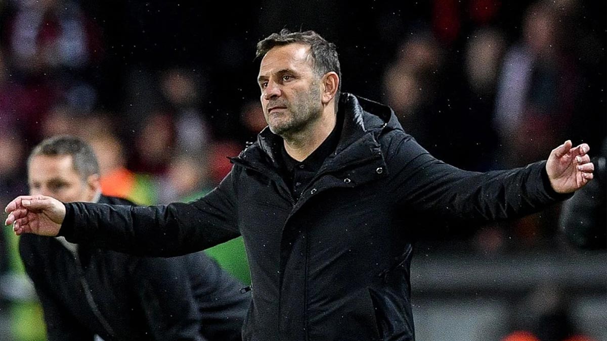 UEFA'dan Okan Buruk'a şok ceza