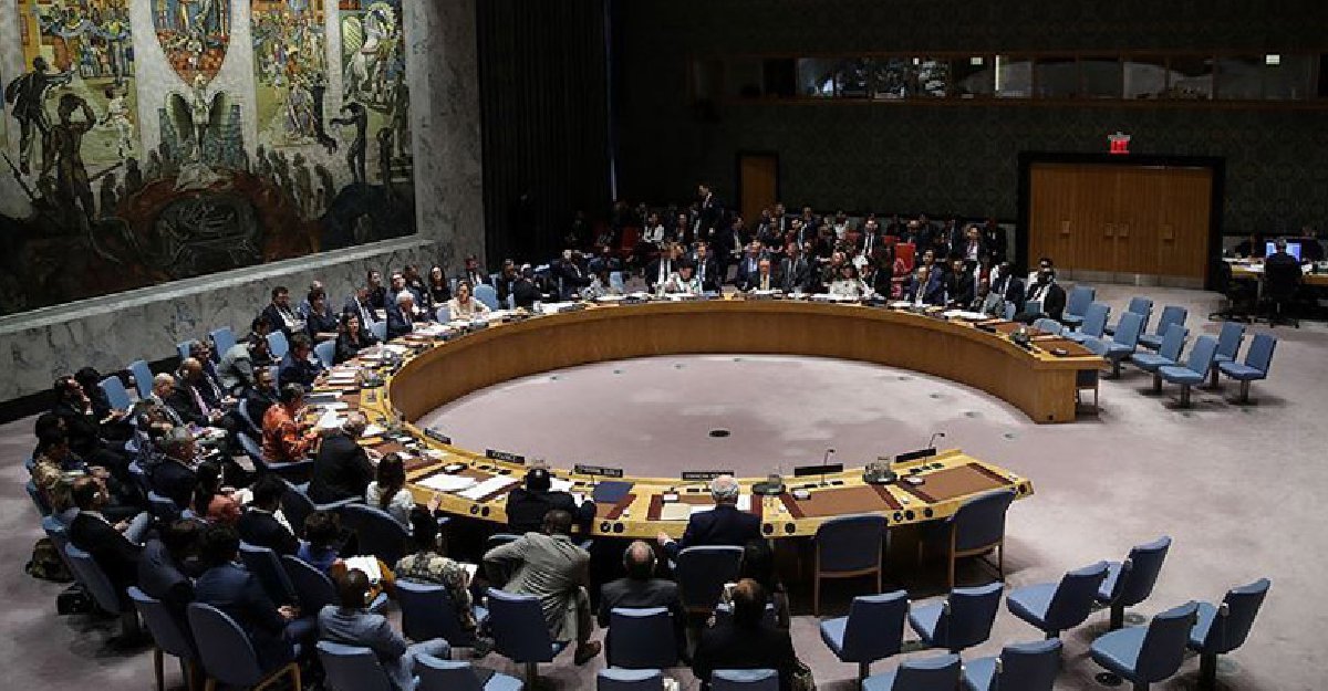 İsrail ve İran'dan karşılıklı yaptırım talebi