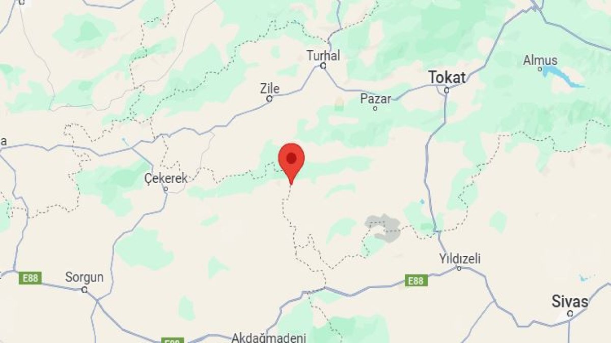 Tokat'ta art arda korkutan depremler