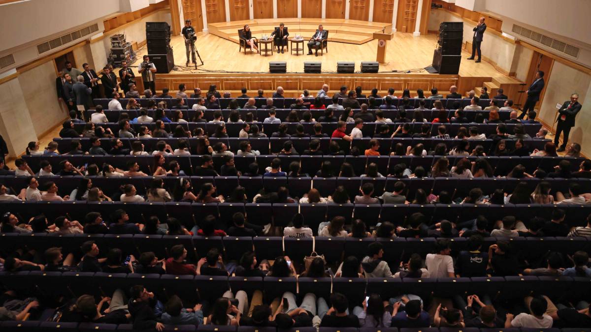 Çankaya Belediye Başkanı Güner Bilkent Üniversitesi Gençlik Buluşması'na katıldı