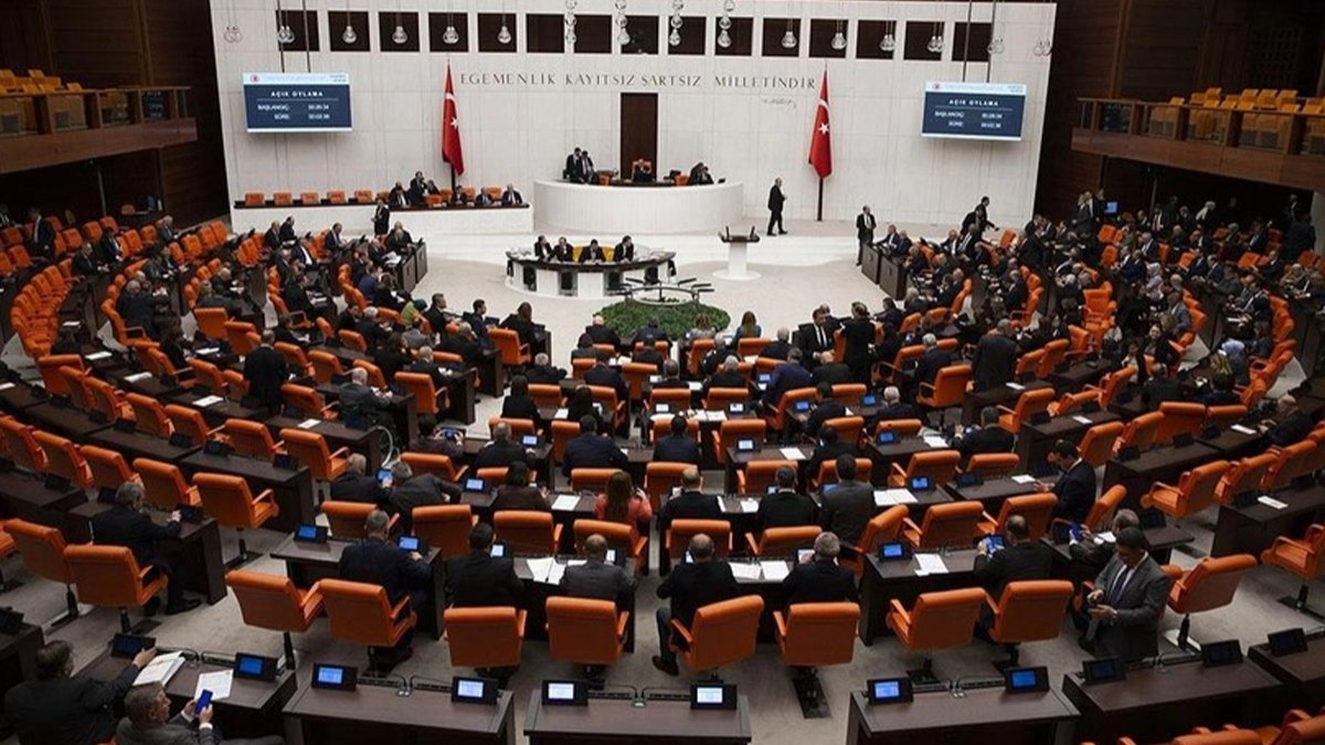 Milletvekillerinin zamları belli oldu