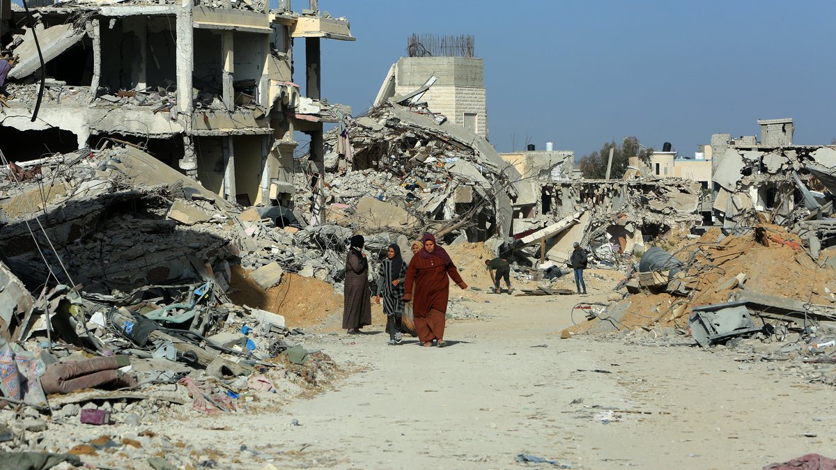 İsrail'in Han Yunus'a saldırılarında görünmeyenler... Enkaz altından 50 ceset çıktı