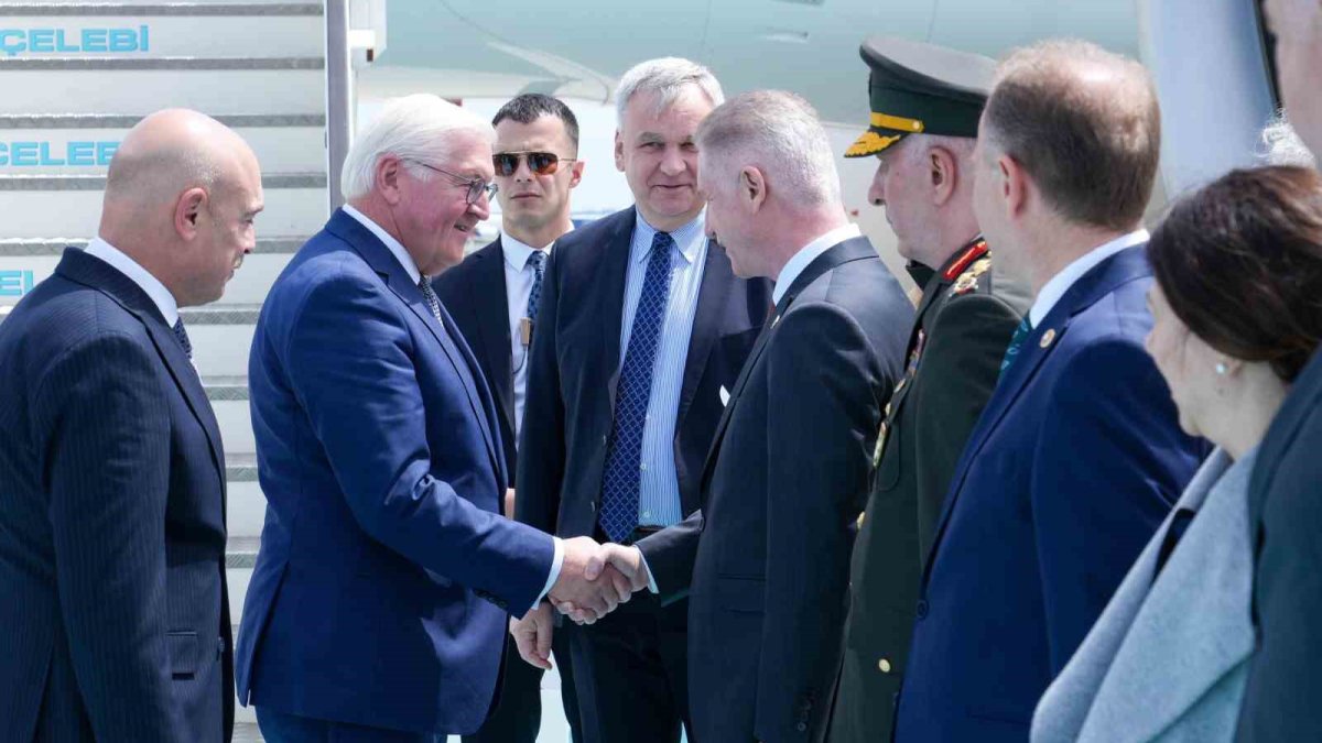 Almanya Cumhurbaşkanı Steinmeier İstanbul'da