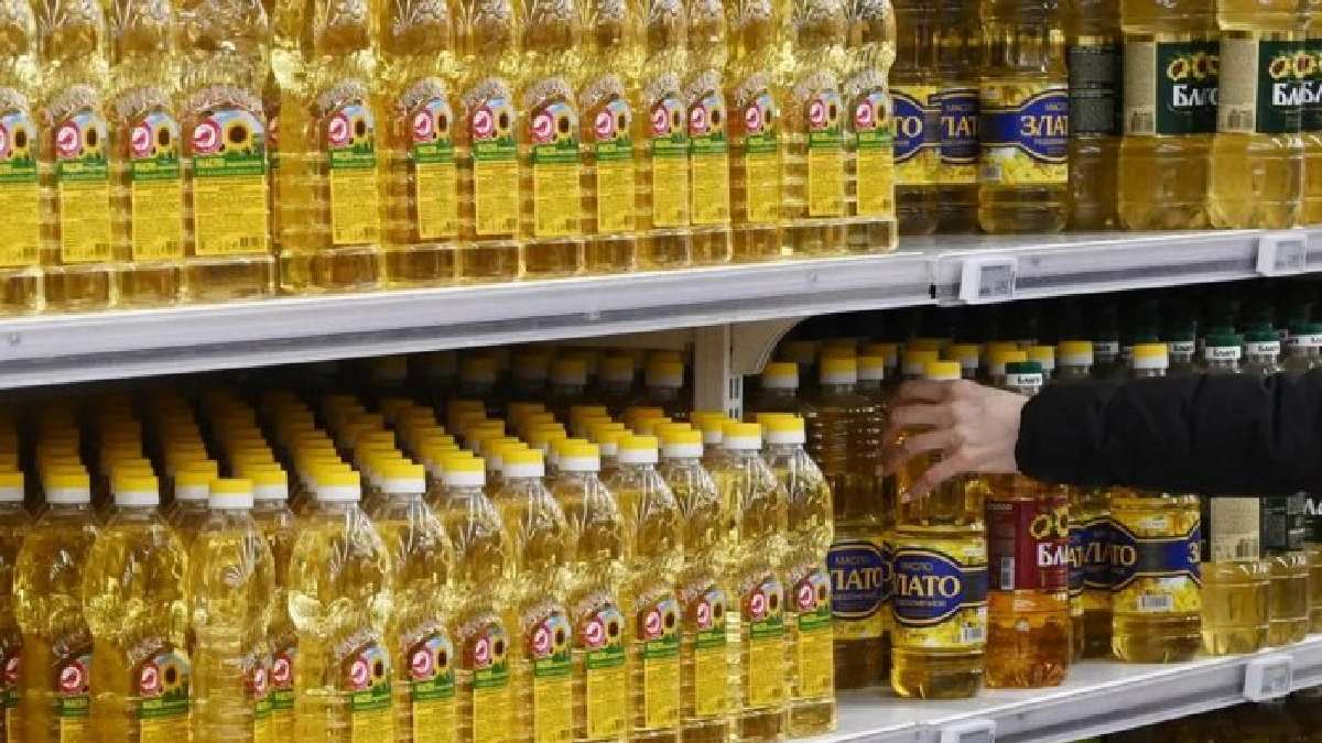 Uygun fiyatlı ayçiçek yağının tek adresi! Litresi 29,99 TL’ye düştü! İndirimde son günler