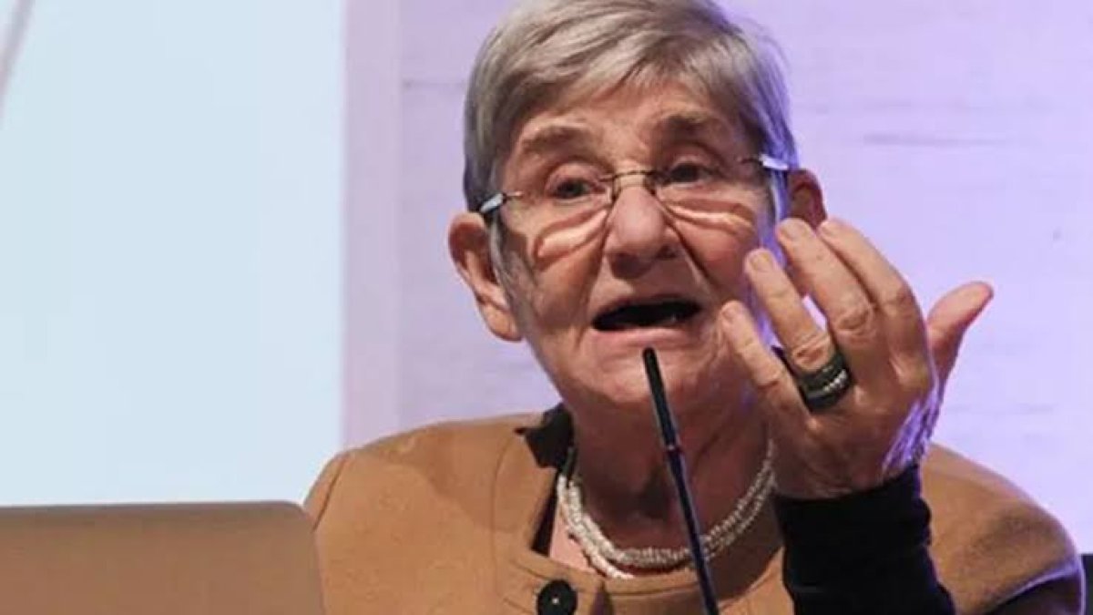 Bu yağı yiyen 95 yaşını görüyor! Canan Karatay evinden eksik etmiyormuş