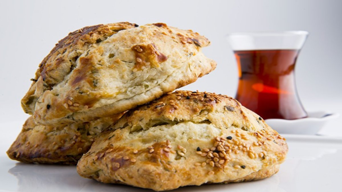 Poğaça yiyip yiyip kilo almak istemeyenlere! Diyet poğaça tarifi: İçinde un ve yağ yok