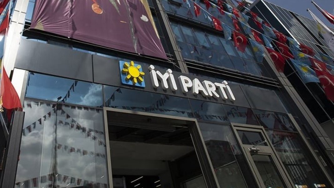 İYİ Parti'den kurultayda izleyici kararı