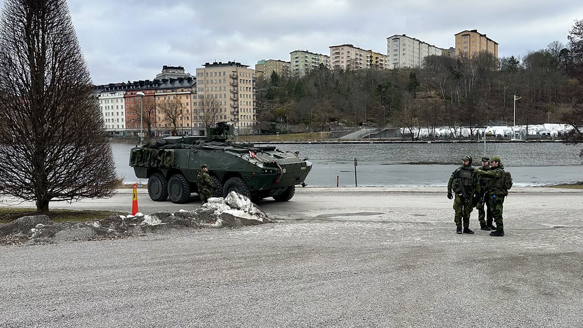İsveç Letonya'ya asker gönderecek