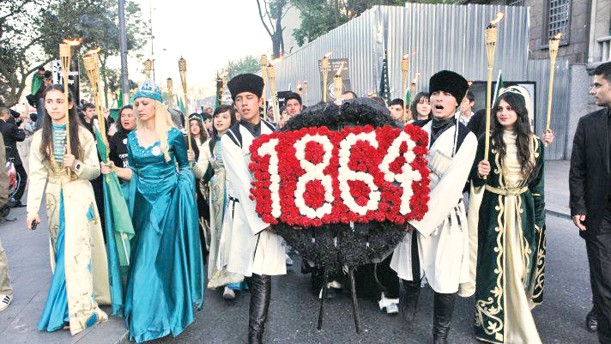 Provokasyon konseri iptal! Kızıl Ordu sağduyuya yenildi