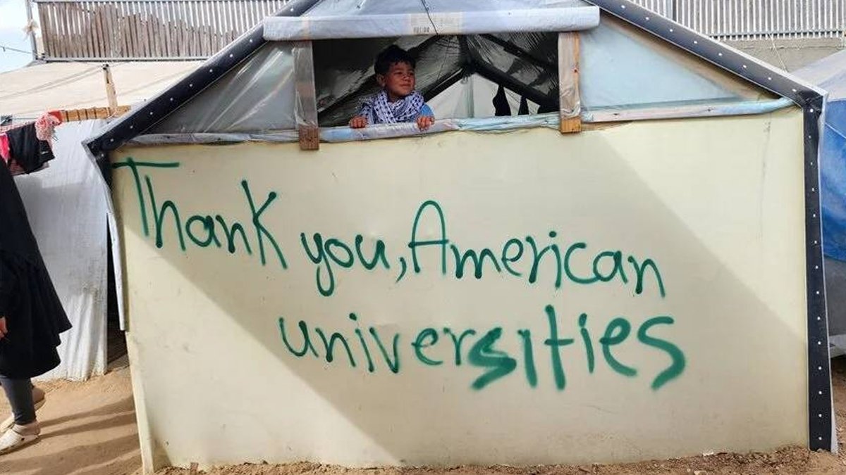 Filistinlilerden ABD'li öğrencilere teşekkür: Kaldıkları çadırlara yazdılar