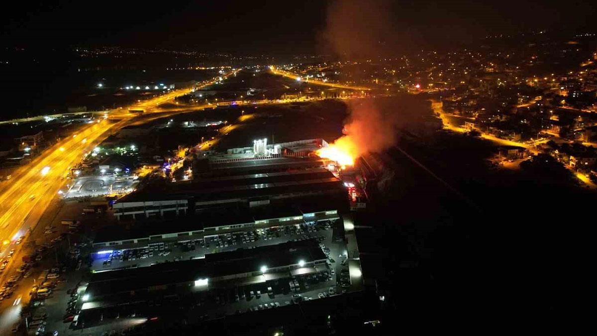 Kahramanmaraş'ta fabrika yangını