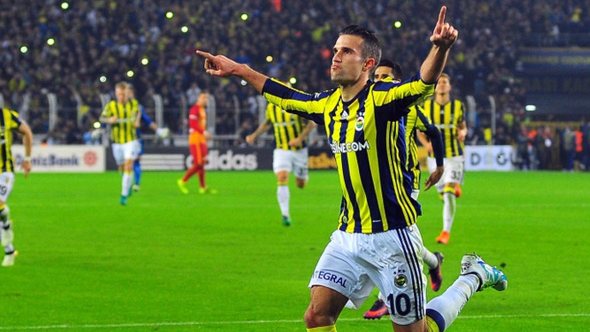 Uçan Hollandalı geri dönüyor! Robin Van Persie için heyecanlandıran açıklama