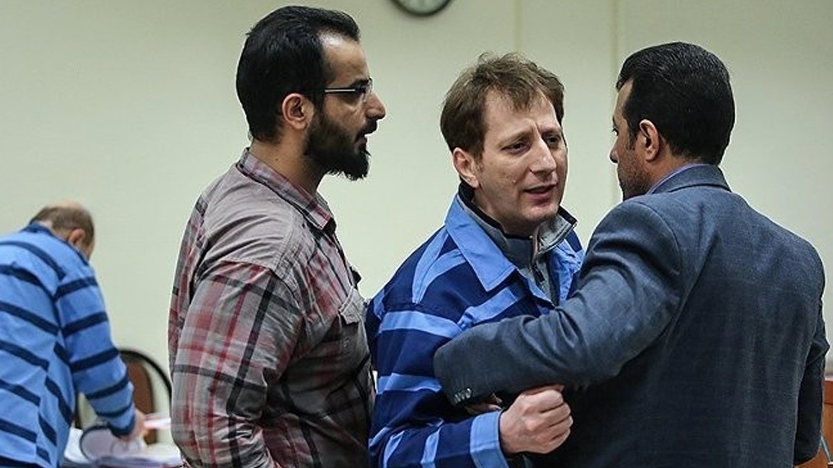 İran milyarder iş insanı Babek Zencani'nin idam cezasını kaldırdı