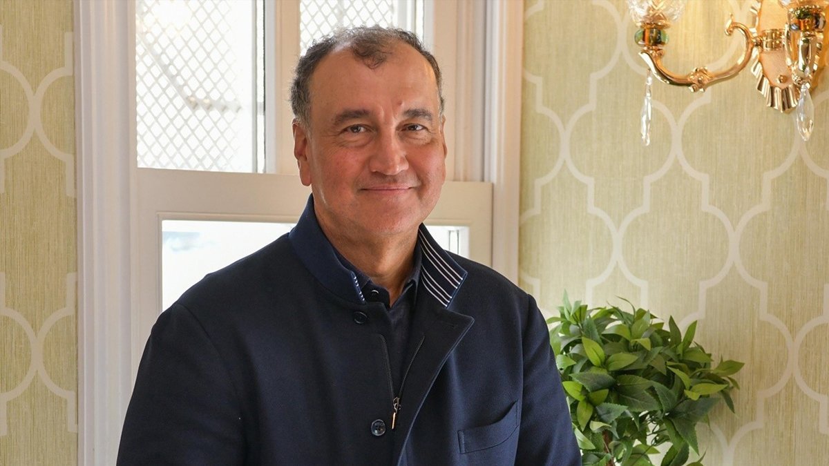 Murat Ülker, etkili olmayı anlatıyor:  Başarılı olmak…. Her gün aynı şeyi yapmak ama daha iyi yapmak