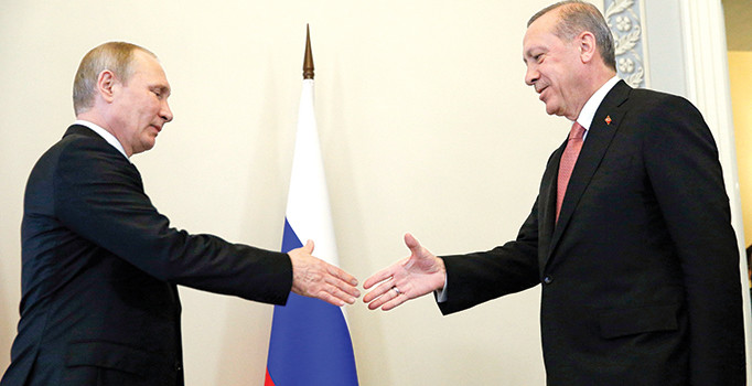 Uçak kriziyle irtifa kaybeden Türk-Rus ilişkileri zor süreçten güçlenerek çıktı