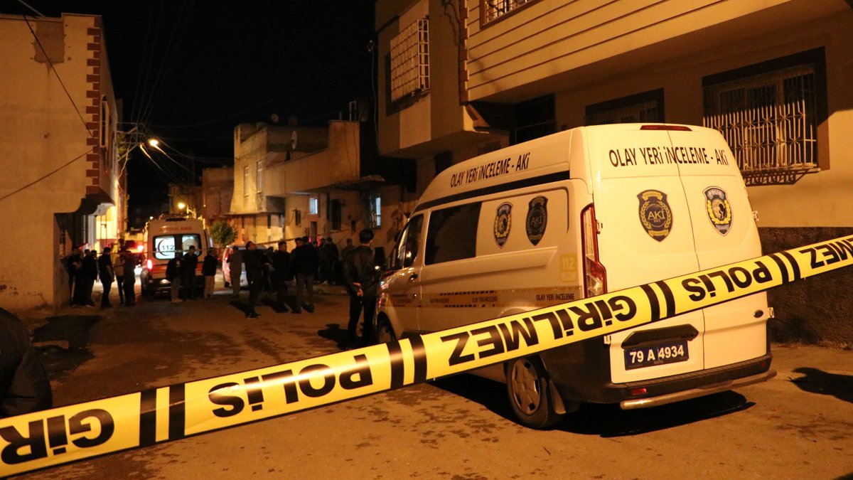 Kilis'te aile katliamı: Eşi ve üç çocuğunu öldürüp intihar etti