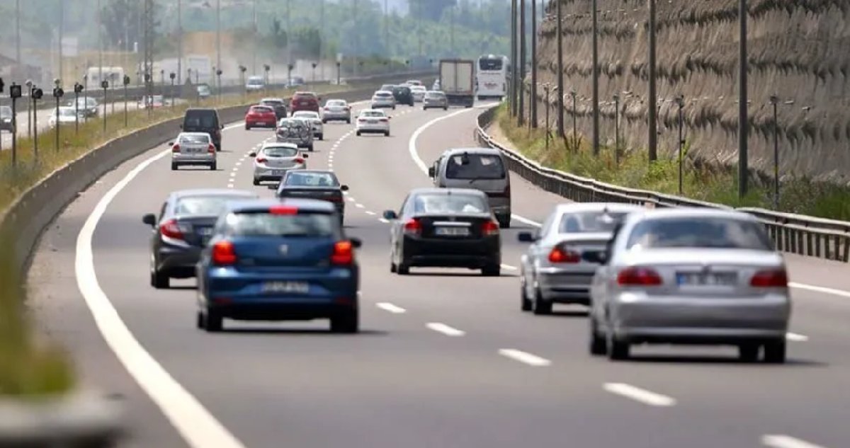 Araçlarda TTB zorunluluğu geliyor: Takmayan trafiğe çıkamayacak
