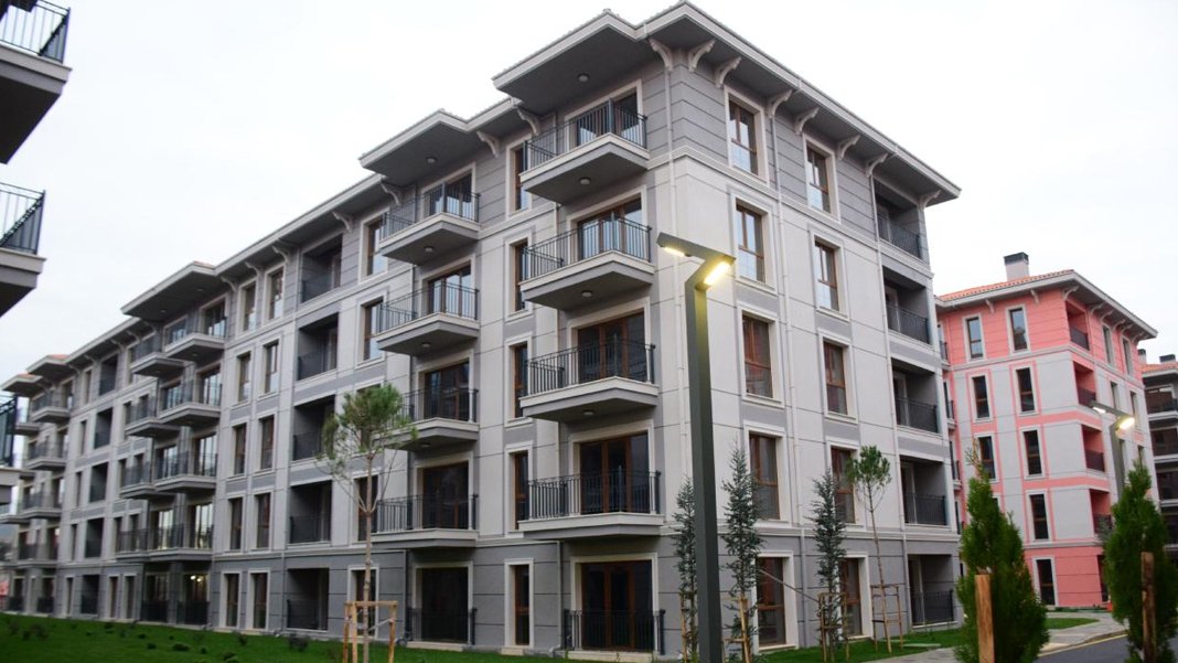 Son aylarda düşüşe geçmişti ama... Emlak piyasası 2025'te tersine dönecek