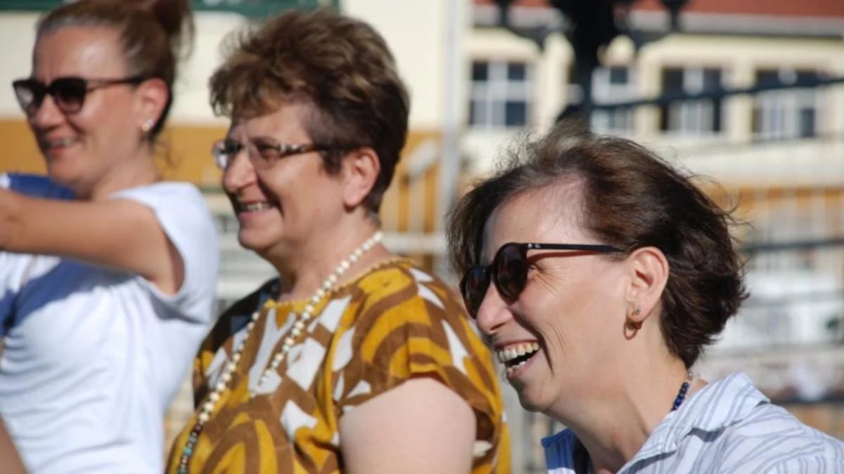 İzmirli kadınlar yaşadı! O ilçenin belediye başkanı duyurdu: Türkiye’nin dört bir yanına kadınlara özel seyahatler düzenlenecek