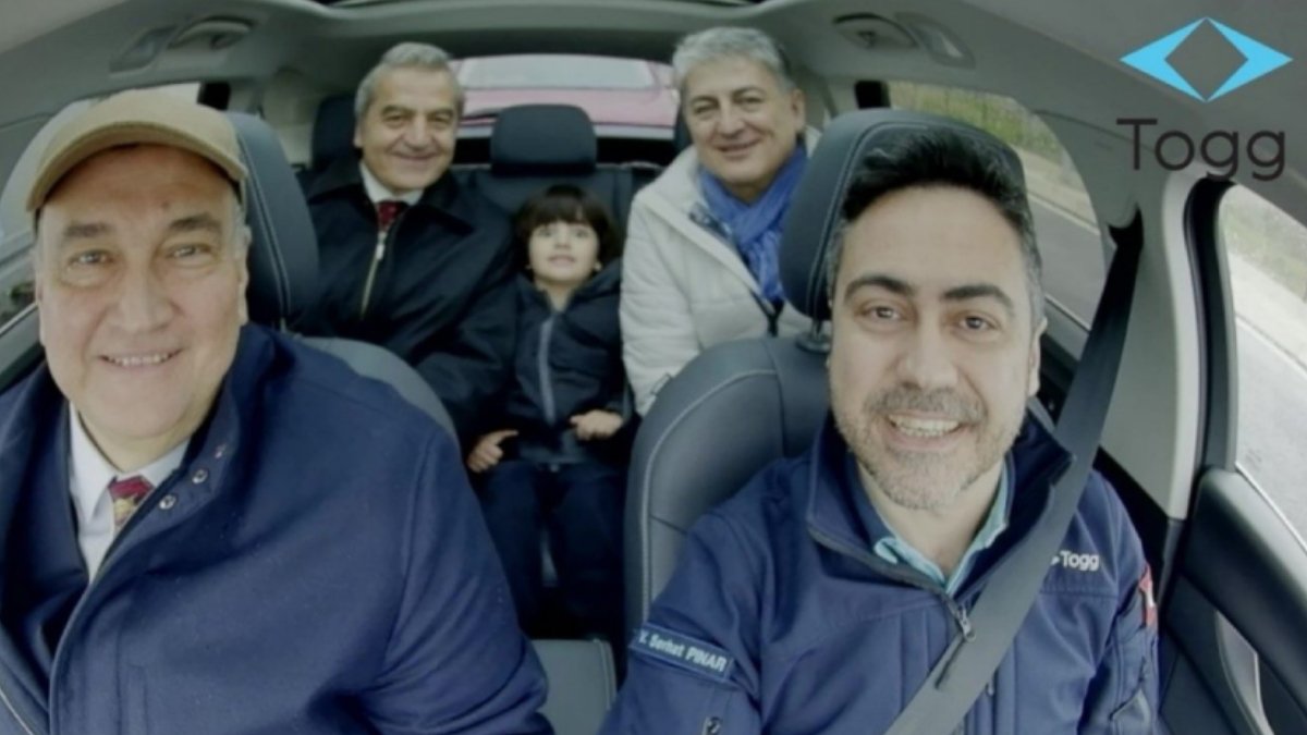 Murat Ülker, Togg'un şoför mahallinden yazıyor: Togg otomobil değil dijital platform